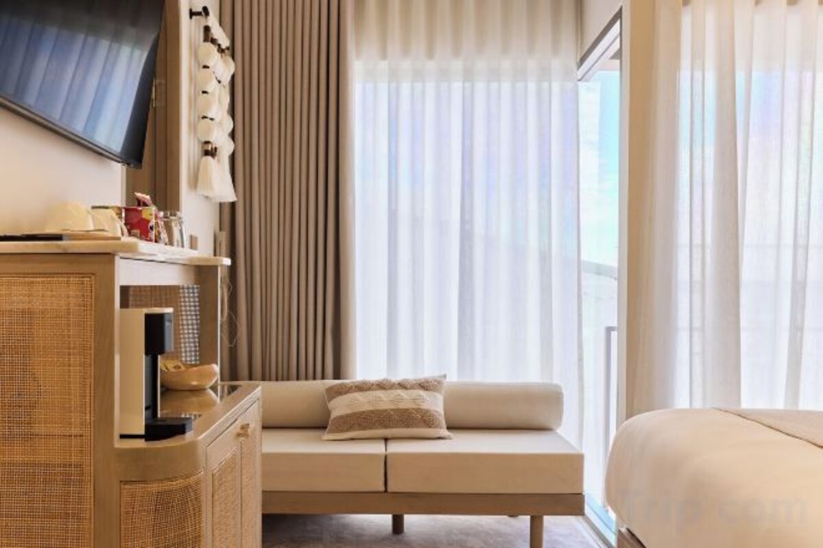 Ropa de cama de alta calidad y minibar (con algunos artículos gratuitos)