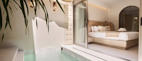 Literie de qualité supérieure, mini-bar avec articles gratuits