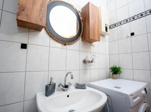 Handtücher, Toilettenpapier