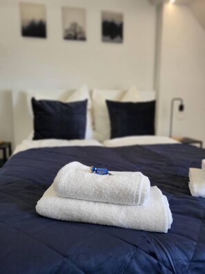 4 slaapkamers, een strijkplank/strijkijzer, wifi, beddengoed