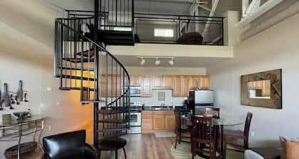 Top Floor Condo By the Water