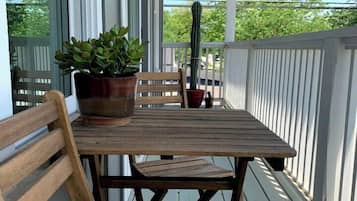 Tempat makan outdoor