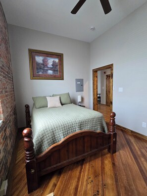 2 chambres, fer et planche à repasser, Wi-Fi, literie fournie