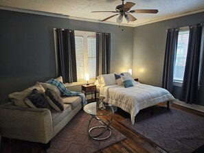 3 bedrooms, iron/ironing board, WiFi - Charming Historic Home in Riverside – Entire House 3 /2 (Jacksonville)