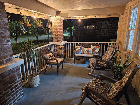 Property grounds - Charming Historic Home in Riverside – Entire House 3 /2 (Jacksonville)