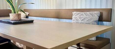 تناول الطعام