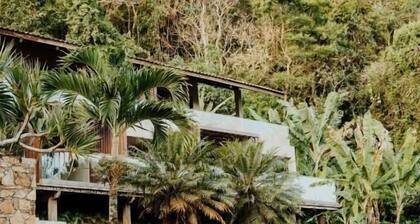 Eagle Boutique Hotel