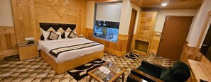 Superior Room | Free WiFi - Whistling Wood by Jai Maa Jwala Groups (Manali)