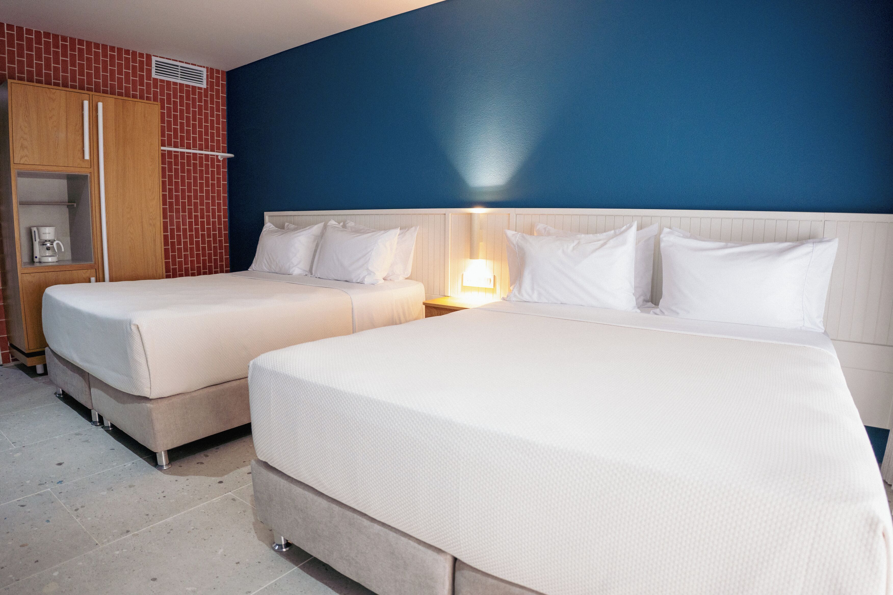 高级房, 2 张大床 (Vista al Jardin) | 防过敏的被褥、迷你吧、客房内保险箱、遮光窗帘