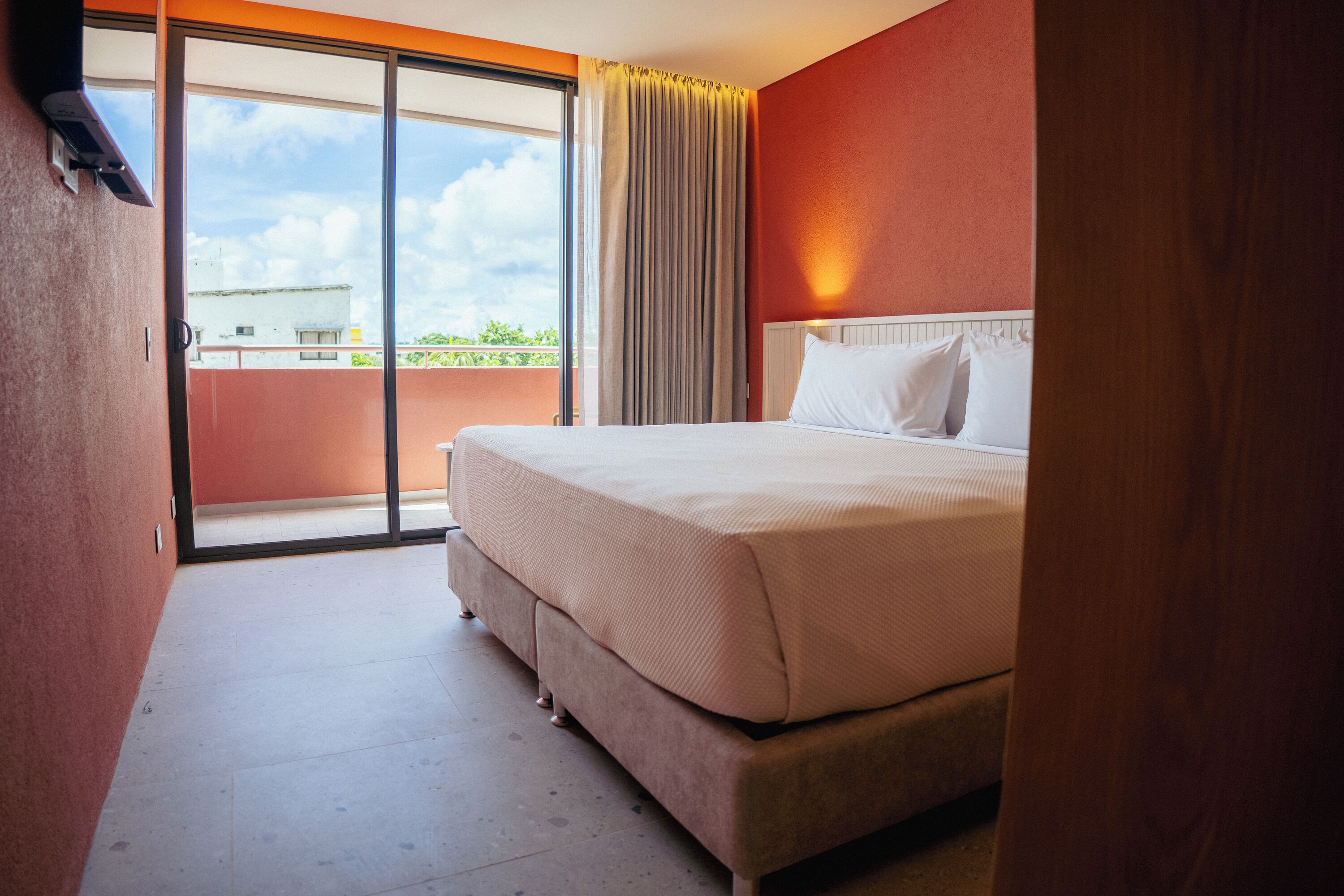 客房 (Cama King Balcón vista exterior) | 防过敏的被褥、迷你吧、客房内保险箱、遮光窗帘