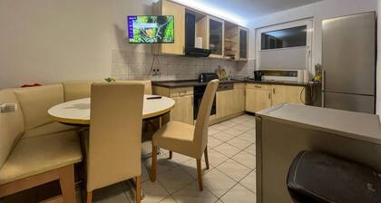 Livemore24 - Apartment 5 in Duisburg 24/7 Check-in