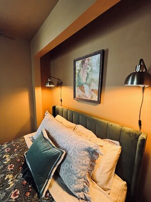 2 slaapkamers, een strijkplank/strijkijzer, wifi, beddengoed