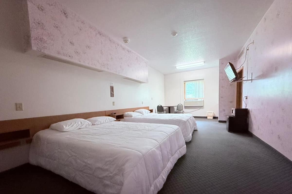 Desk, free WiFi, bed sheets