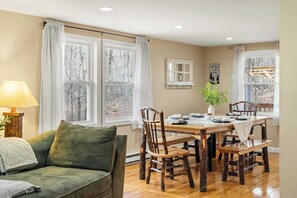 Nhà (4 Bedrooms) | Nội thất