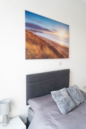 4 bedrooms, free WiFi, bed sheets