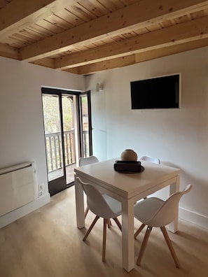 Appartement Luxe, vue fleuve | Coin séjour