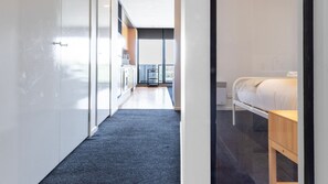 1 bedroom, desk, free WiFi, bed sheets