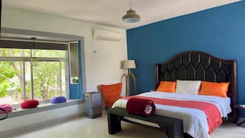 家庭木屋, 花園景觀 | 2 間臥室、高級寢具、羽絨被、記憶床墊