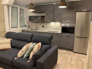 Smart TV - IREGUA PLAYA ideal for families, close to everything. (Laredo)