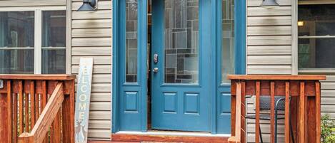 House (5 Bedrooms) | Interior