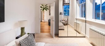 Premium City Centre Stay - Families/Groups, free travel cot, Smart Tv&Netflix