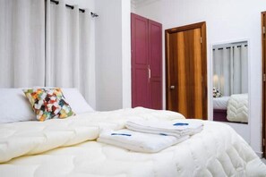 1 habitación, wifi y ropa de cama