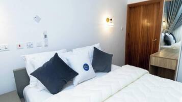 2 bedrooms, iron/ironing board, free WiFi, bed sheets