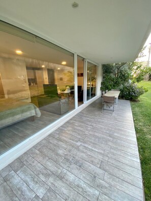 Comfort Apartment | Outdoor dining