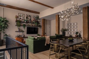 Dining - The Artisan's Duplex - 8Bd/5.5Bth w/2 Car Parking! (Philadelphia)