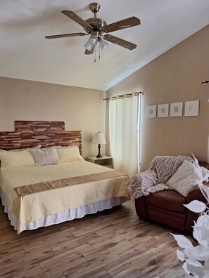 1 bedroom, WiFi, bed sheets