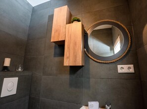 Handtücher, Toilettenpapier