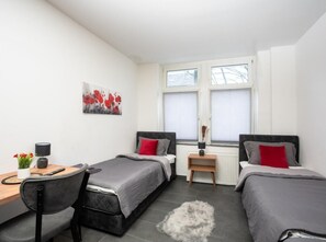 3 bedrooms, WiFi, bed sheets