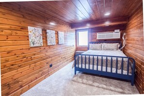 4 bedrooms, WiFi, bed sheets