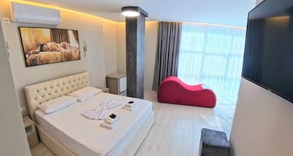 London Restaurant Hotel