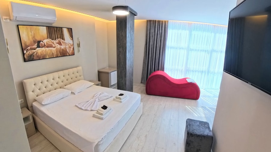 London Restaurant Hotel