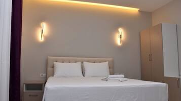 Deluxe Double Room | Premium bedding, down duvets, in-room safe, individually decorated