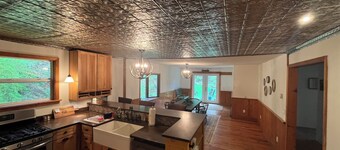 1000 Acre Retreat