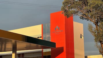 Fachada de la propiedad