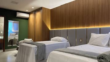 Minibar, desk, blackout drapes, free WiFi