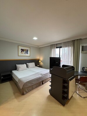 Appartement | 1 chambre, coffres-forts dans les chambres, rideaux occultants