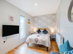 1 室のベッドルーム、WiFi (無料)、ベッドシーツ