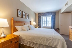 1 Schlafzimmer, Schreibtisch, Bügeleisen/Bügelbrett, WLAN