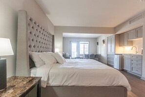 2 chambres, bureau, Wi-Fi, draps fournis