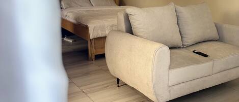 1 chambre, fer et planche à repasser, Wi-Fi, draps fournis