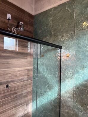 Shower, hair dryer, bidet, towels - PEACEFUL CORNER (Sinop)