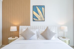 1 bedroom, in-room safe, iron/ironing board, WiFi (free)