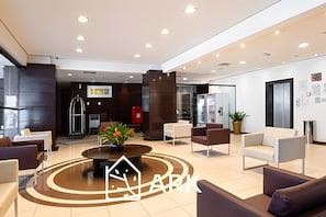 Apartment | Lobby
