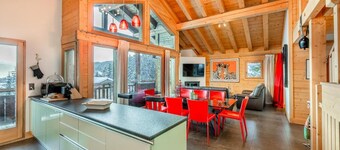 Chalet Renard Blanc is a luxurious yet cozy home for skiing, golfing, and hiking