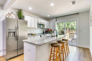 Fridge, microwave, stovetop, dishwasher - Walk to Parks & Dining: Pensacola Family Home! (Pensacola)
