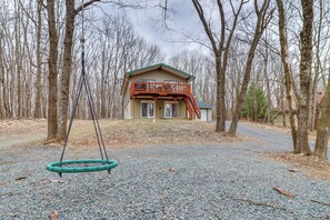 Exterior - Beach Access: BBQ-Ready Poconos Family Getaway! (Blakeslee)